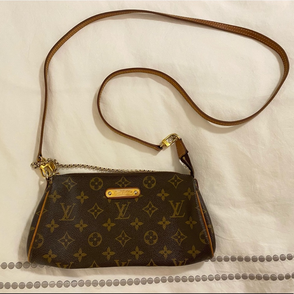 Louis Vuitton Eva Monogram Canvas Clutch / Crossbody